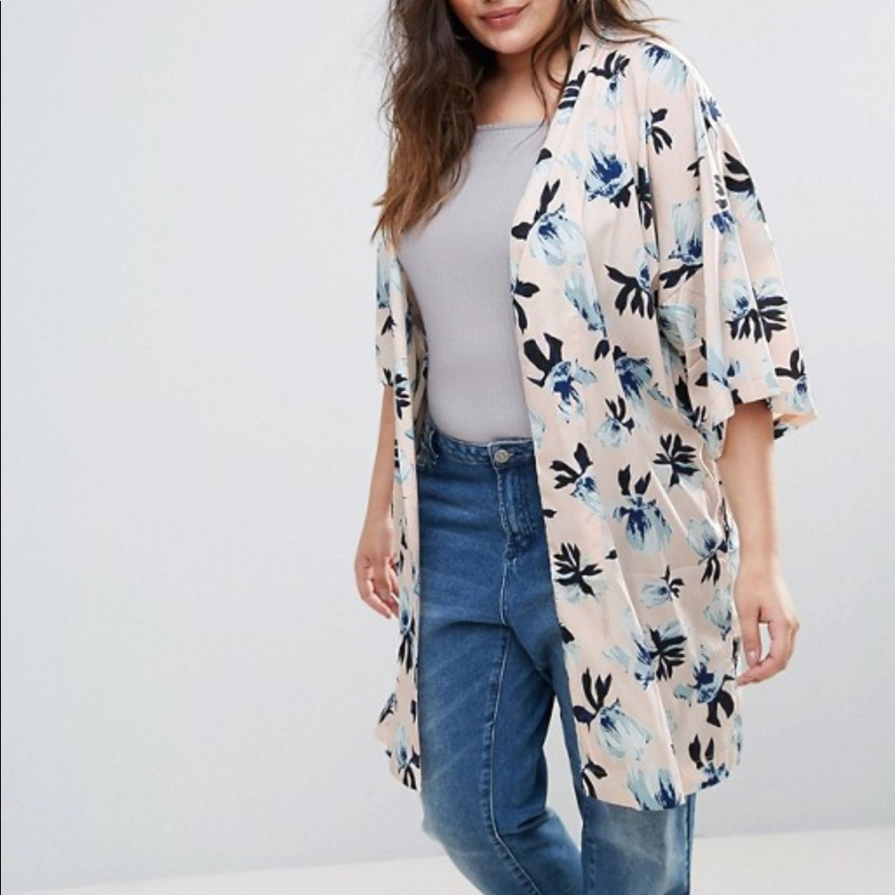 Junarose floral kimono size 14